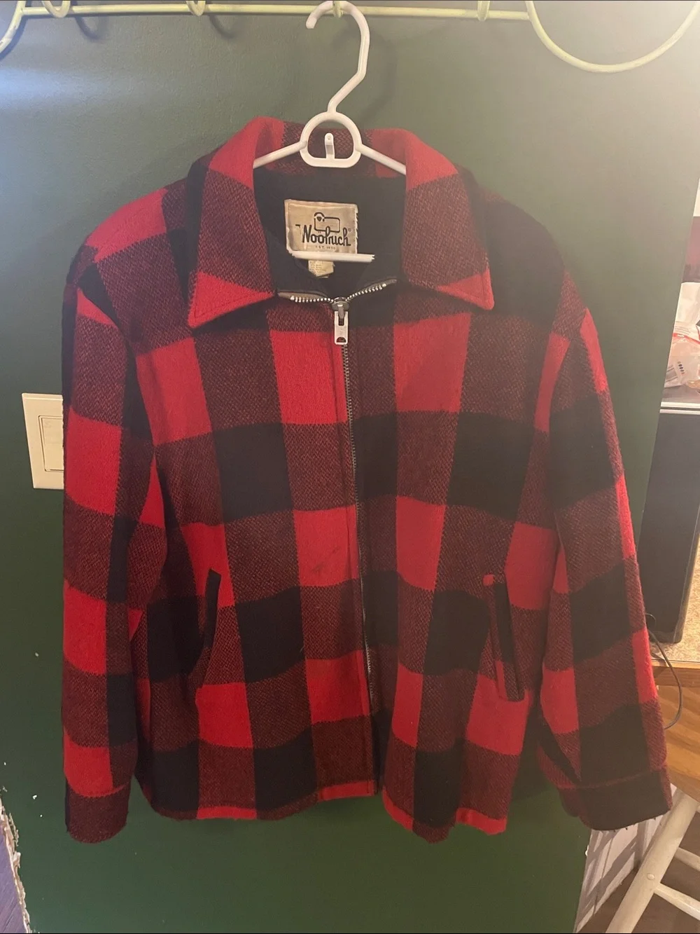 Vintage Woolrich Red & Black Buffalo Check Zip-Up Jacket Size Large Talon Zipper